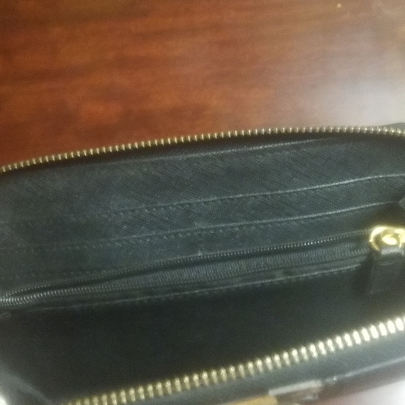 Bagley Mischka wallet - Picture 4 of 4